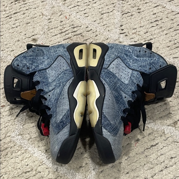 Jordan 6 Denim washed Sneakers with Black Accents size 7.5 - Picture 8 of 10